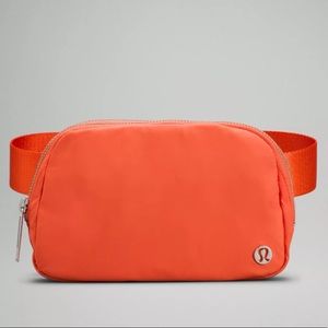 NWT LULULEMON Everywhere Belt Bag Warm Coral